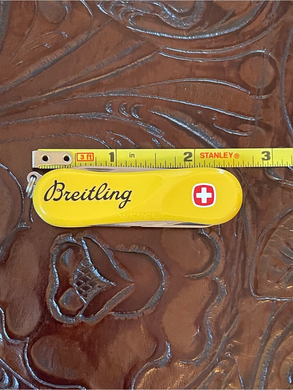 Breitling Yellow Swiss Multi-Tool Pocket Knife - Picture 10 of 14
